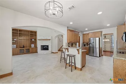 1017 Mountain Drive, San Marcos, TX 78666 - Photo 9
