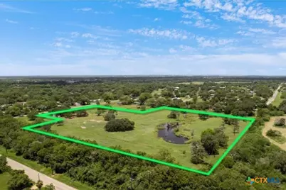 210 Julia St., Yoakum, TX 77995 - Photo 29
