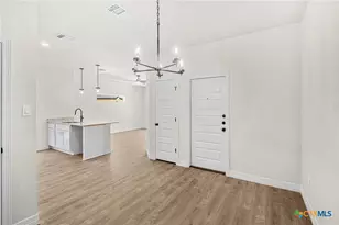 1213 Lone Pine Way, Killeen, TX 76543 - Photo 5