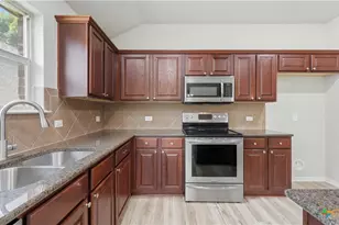 6069 Covers Cove, Schertz, TX 78108 - Photo 11