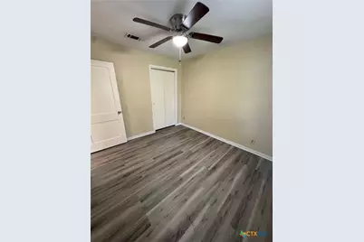 1401 E Mimosa Avenue, Victoria, TX 77901 - Photo 7