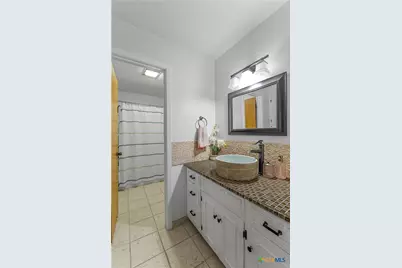 101 King Arthur Street, Victoria, TX 77904 - Photo 13