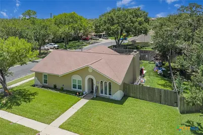 101 King Arthur Street, Victoria, TX 77904 - Photo 27