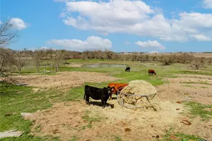 2901 and 2973 S Main St, Taylor, TX 76574 - Photo 23
