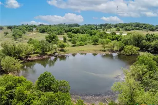2901 and 2973 S Main St, Taylor, TX 76574 - Photo 21