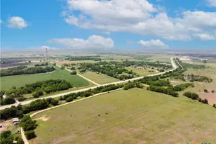 2901 and 2973 S Main St, Taylor, TX 76574 - Photo 31