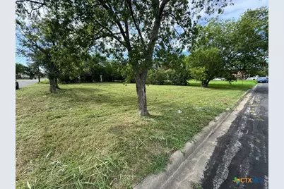 412 N 14th Street, Killeen, TX 76541 - Photo 1