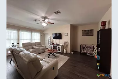 207 Cobble Stone Court, Victoria, TX 77904 - Photo 7
