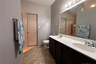 207 Cobble Stone Ct, Victoria, TX 77904 - Photo 15