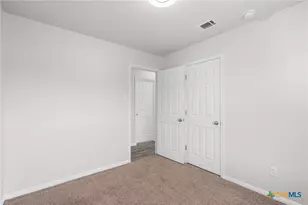 407 E Pietzsch St, Bartlett, TX 76511 - Photo 15