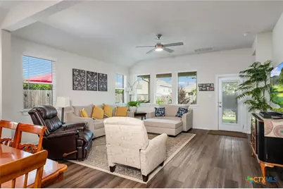1944 Colonial Avenue, New Braunfels, TX 78130 - Photo 17