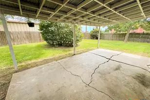 102 Tanglewood Dr, Victoria, TX 77901 - Photo 25