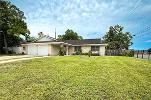 102 Tanglewood Dr, Victoria, TX 77901 - Photo 3