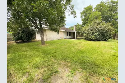 102 Tanglewood Drive, Victoria, TX 77901 - Photo 27