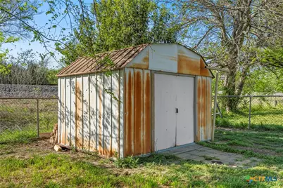 901 N Main Street, West, TX 76691 - Photo 27