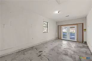 901 N Main St, West, TX 76691 - Photo 25