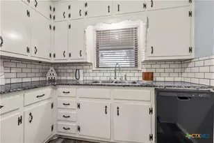 901 N Main St, West, TX 76691 - Photo 13
