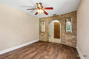 1641 Driftwood Dr, Seguin, TX 78155 - Photo 5