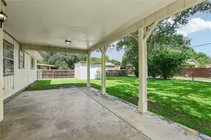 1641 Driftwood Dr, Seguin, TX 78155 - Photo 39