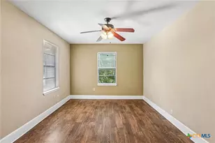1641 Driftwood Dr, Seguin, TX 78155 - Photo 31