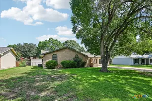 1641 Driftwood Dr, Seguin, TX 78155 - Photo 3