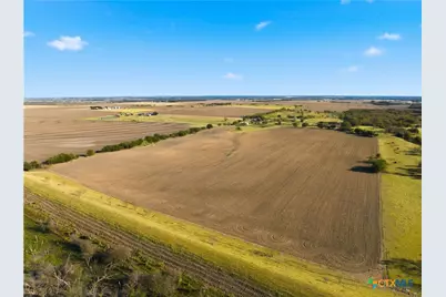 2663 W Crabb, West, TX 76691 - Photo 7