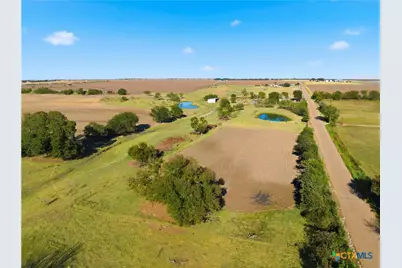 2663 W Crabb, West, TX 76691 - Photo 13