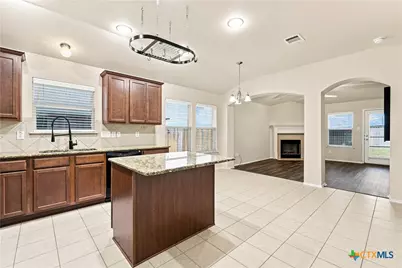 6541 Serena Lane, Woodway, TX 76712 - Photo 9