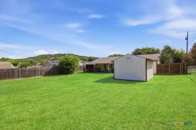 923 Hackberry Street, Copperas Cove, TX 76522 - Photo 23