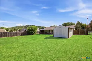 923 Hackberry St, Copperas Cove, TX 76522 - Photo 23
