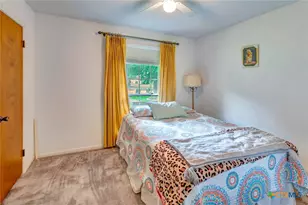 304 Tanglewood Dr, Victoria, TX 77901 - Photo 25