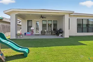 613 Meade St, New Braunfels, TX 78132 - Photo 31