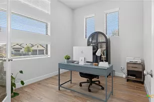 613 Meade St, New Braunfels, TX 78132 - Photo 3