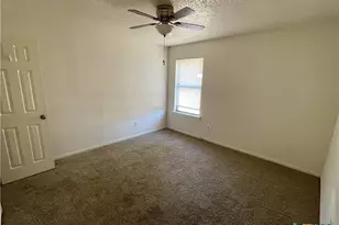 401 Highridge Cove, Killeen, TX 76543 - Photo 19