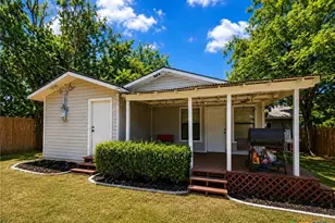 204 N 26th St, Gatesville, TX 76528 - Photo 31