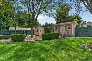 819 N 13th St, Temple, TX 76501 - Photo 41