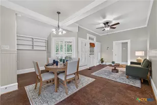 819 N 13th St, Temple, TX 76501 - Photo 11