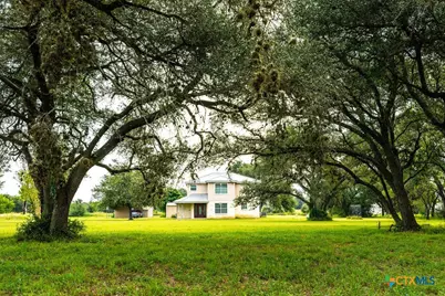 3831 Hopkinsville Road, Cuero, TX 77954 - Photo 1
