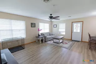 3831 Hopkinsville Rd, Cuero, TX 77954 - Photo 5