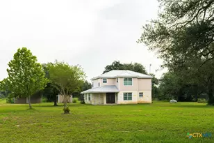 3831 Hopkinsville Rd, Cuero, TX 77954 - Photo 3