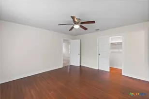 1409 W Main St, Edna, TX 77957 - Photo 27