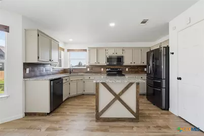 2102 Joseph Drive, Copperas Cove, TX 76522 - Photo 11