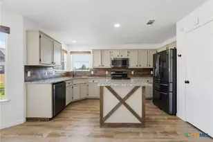 2102 Joseph Dr, Copperas Cove, TX 76522 - Photo 11
