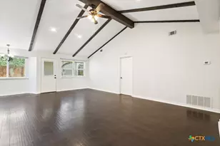 115 Da Gama, Universal City, TX 78148 - Photo 5