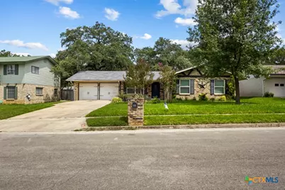 115 Da Gama, Universal City, TX 78148 - Photo 1
