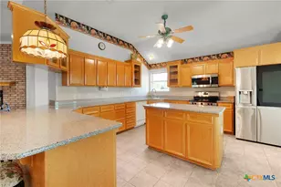 853 County Rd 4390, Kempner, TX 76539 - Photo 9