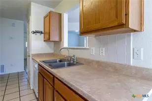 1203 Fox Creek Dr, Killeen, TX 76543 - Photo 9