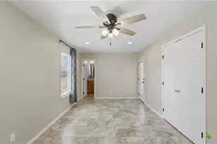 1409 Highland Dr, San Marcos, TX 78666 - Photo 19