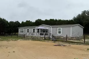 167 Posey Ranch Rd, Fischer, TX 78623 - Photo 3