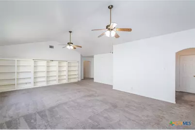 10218 Chuck Wagon Court, Converse, TX 78109 - Photo 7